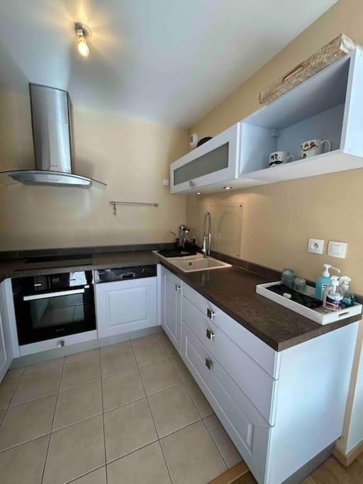 Duplex Lumineux Tout Equipe/Rer D/Balcon/Parking Corbeil-Essonnes Buitenkant foto