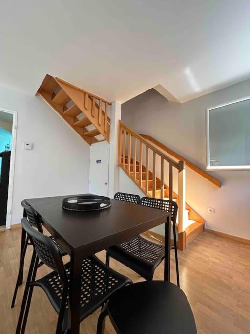 Duplex Lumineux Tout Equipe/Rer D/Balcon/Parking Corbeil-Essonnes Buitenkant foto
